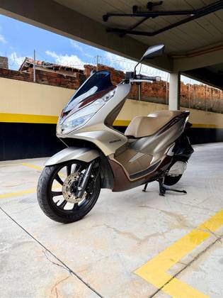HONDA PCX DLX 